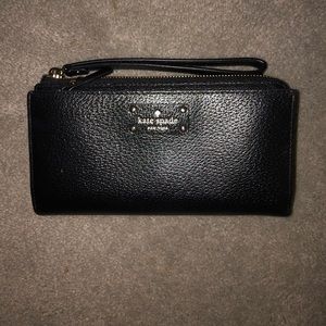 EUC Kate Spade Wristlet ♠️